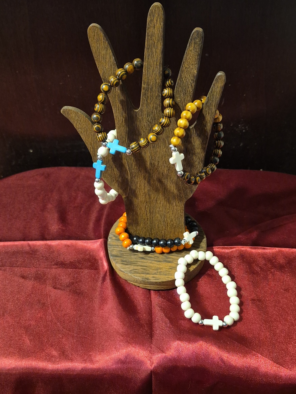 NWT ♥️ CHRISTIAN BRACELET ♥️ WOOD  BEADS w/Silver Spacers & TURQUOISE 🙏 Stretch